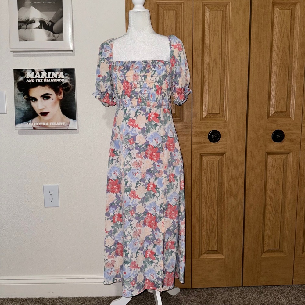 ASTR The Label Purple Coral Floral Smocked Midi Dress Puff Sleeve Sz M Sundress